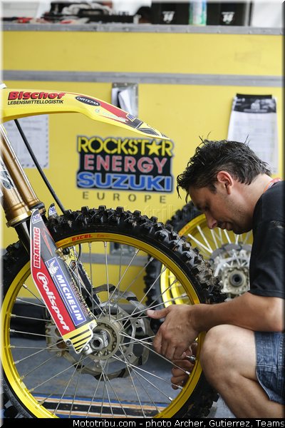 suzuki_003_motocross_2013_thailande_racha