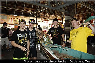 ambiance_002_motocross_2013_thailande_racha.jpg