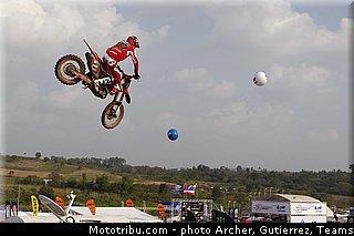 bobryshev_007_motocross_2013_thailande_racha.jpg