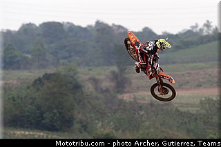 cairoli_009_motocross_2013_thailande_racha.jpg