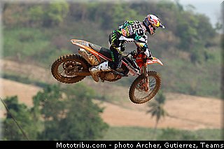 coldenhoff_003_motocross_2013_thailande_racha.jpg