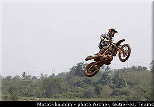 lieber_010_motocross_2013_thailande_racha.jpg