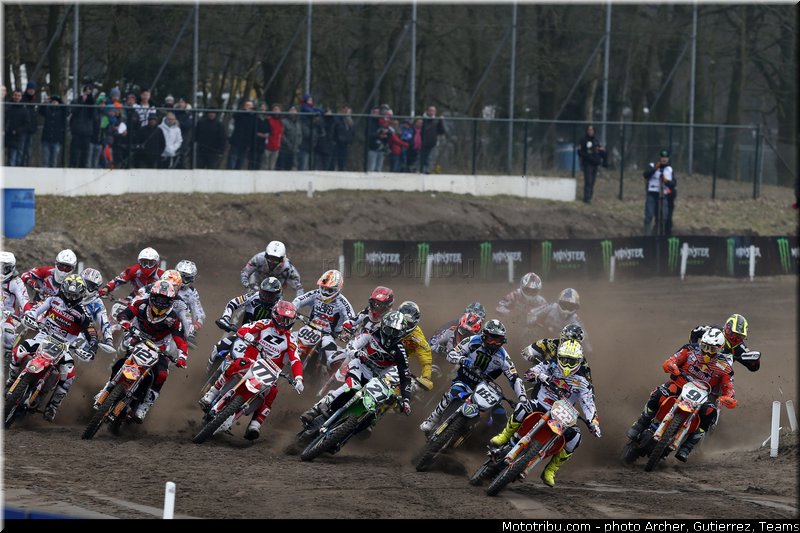 mx1_0004_motocross_2013_pays_bas_valkenswaard