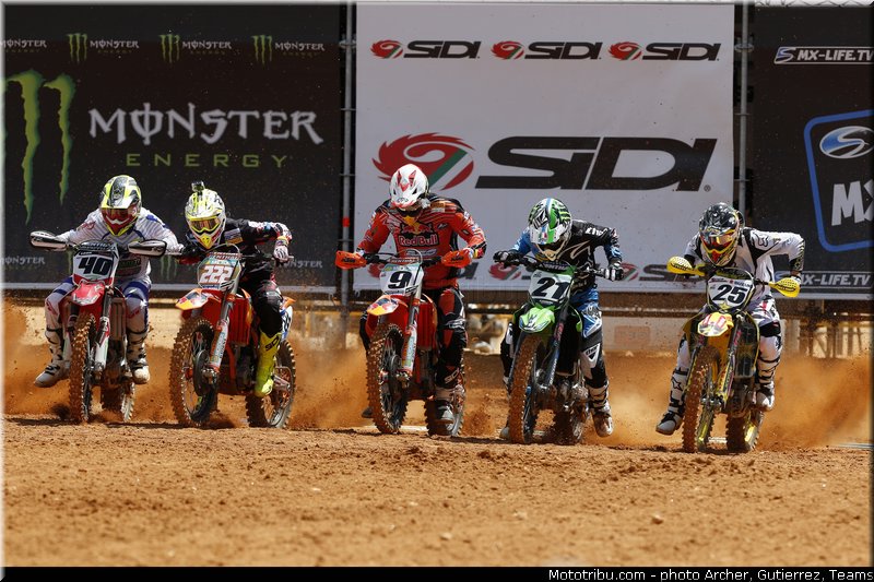 mx1_002_motocross_2013_portugal_agueda