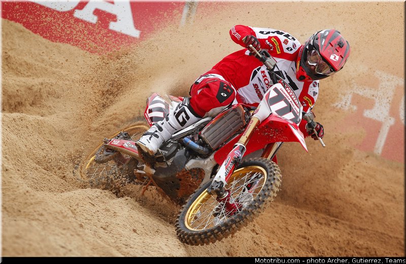 bobryshev_001_motocross_2013_bresil_beto_carrero