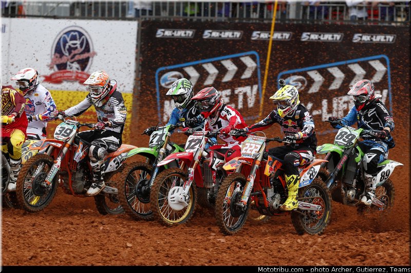mx1_019_motocross_2013_bresil_beto_carrero