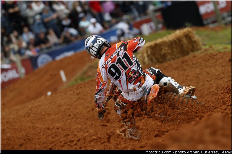 tixier_012_motocross_2013_bresil_beto_carrero