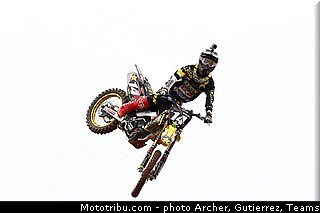 anstie_002_motocross_2013_bresil_beto_carrero.jpg