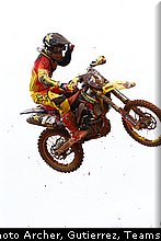 anstie_003_motocross_2013_bresil_beto_carrero.jpg