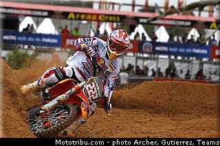 cairoli_001_motocross_2013_bresil_beto_carrero.jpg
