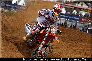 cairoli_002_motocross_2013_bresil_beto_carrero.jpg