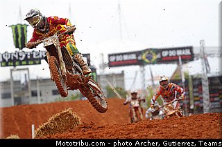 ferrandis_002_motocross_2013_bresil_beto_carrero.jpg