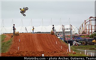 ferrandis_007_motocross_2013_bresil_beto_carrero.jpg