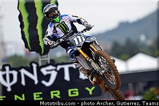 ferris_005_motocross_2013_bresil_beto_carrero.jpg
