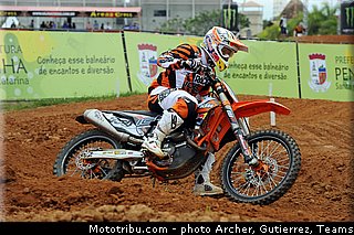 goncalves_003_motocross_2013_bresil_beto_carrero.jpg