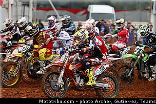 mx1_020_motocross_2013_bresil_beto_carrero.jpg