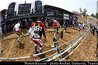 ambiance_001_motocross_2013_france_ernee.jpg