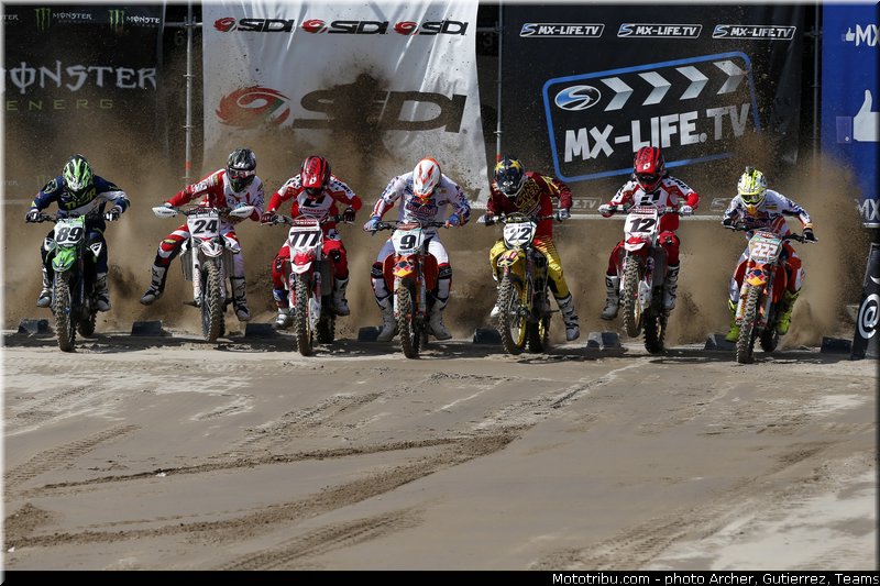 mx1_09_motocross_2013_finlande_hyvinkaa