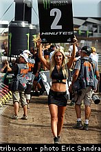 pitbabe_005_motocross_2013_allemagne_lausitzring.jpg