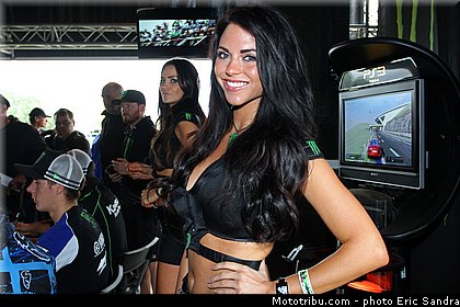 pitbabe_002_motocross_2013_belgique_bastogne.jpg