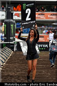 pitbabe_001_motocross_2013_benelux_lierop.jpg