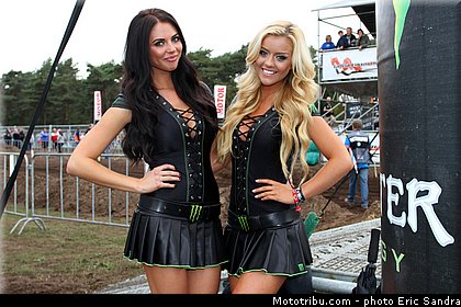 pitbabe_002_motocross_2013_benelux_lierop.jpg