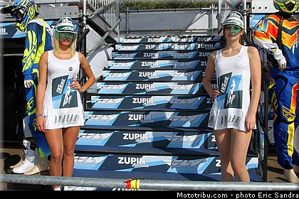 pitbabe_01_motocross_des_nations_2013_allemagne_teutschenthal.jpg