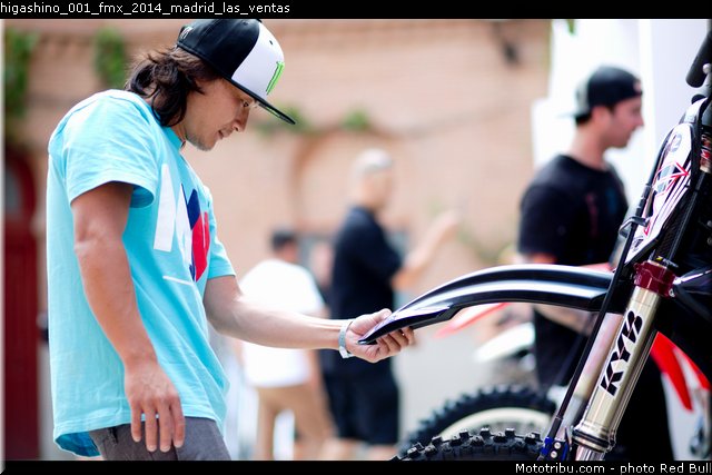 higashino_001_fmx_2014_madrid_las_ventas