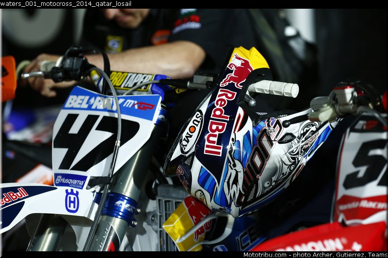 waters_001_motocross_2014_qatar_losail