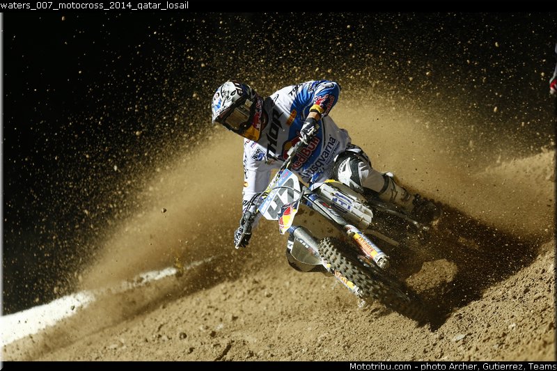 waters_007_motocross_2014_qatar_losail