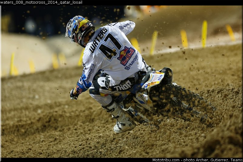 waters_008_motocross_2014_qatar_losail