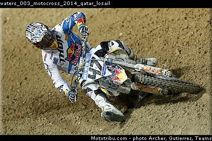 waters_003_motocross_2014_qatar_losail.jpg