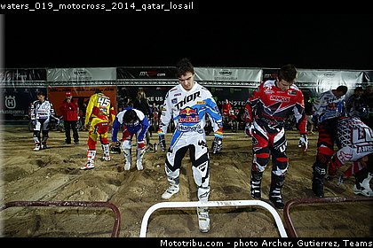 waters_019_motocross_2014_qatar_losail.jpg