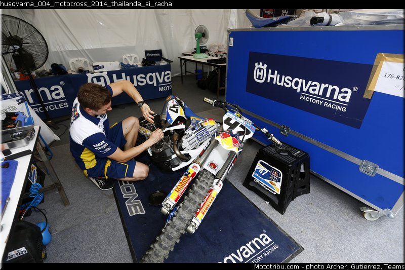 husqvarna_004_motocross_2014_thailande_si_racha