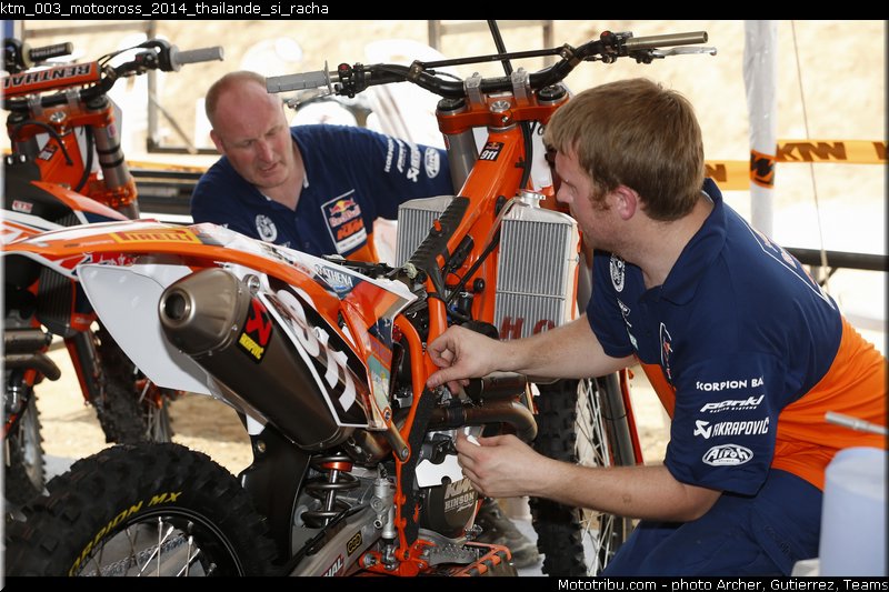 ktm_003_motocross_2014_thailande_si_racha