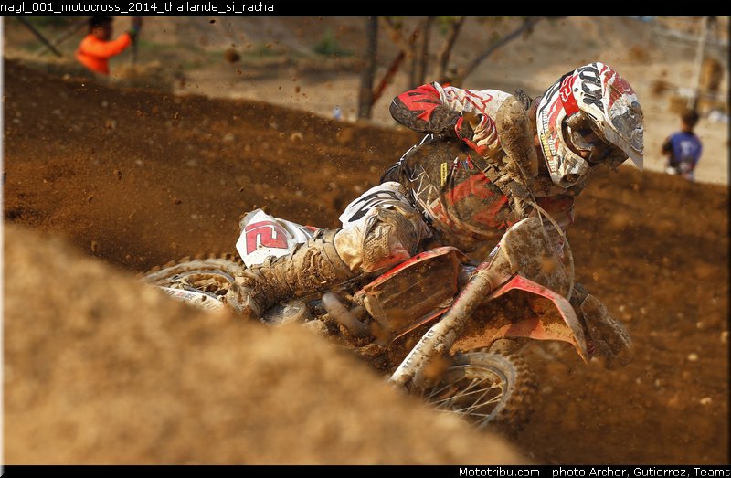 nagl_001_motocross_2014_thailande_si_racha