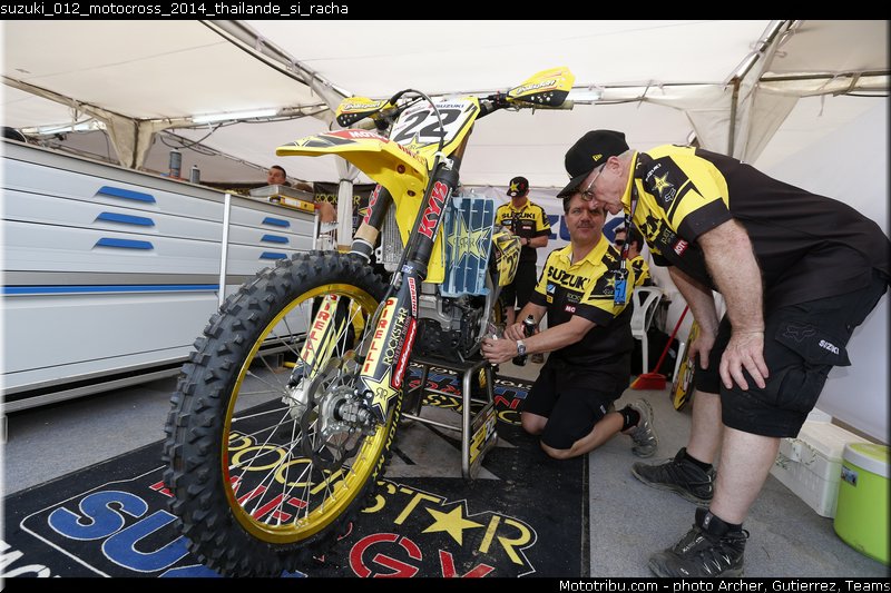 suzuki_012_motocross_2014_thailande_si_racha