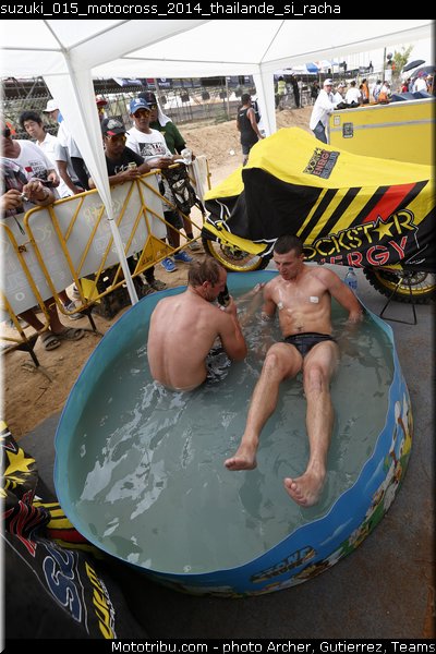 suzuki_015_motocross_2014_thailande_si_racha