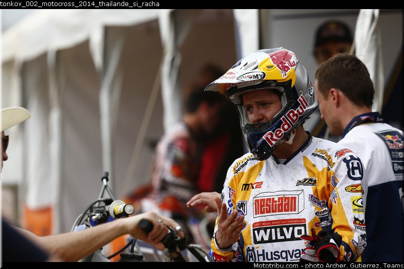 tonkov_002_motocross_2014_thailande_si_racha
