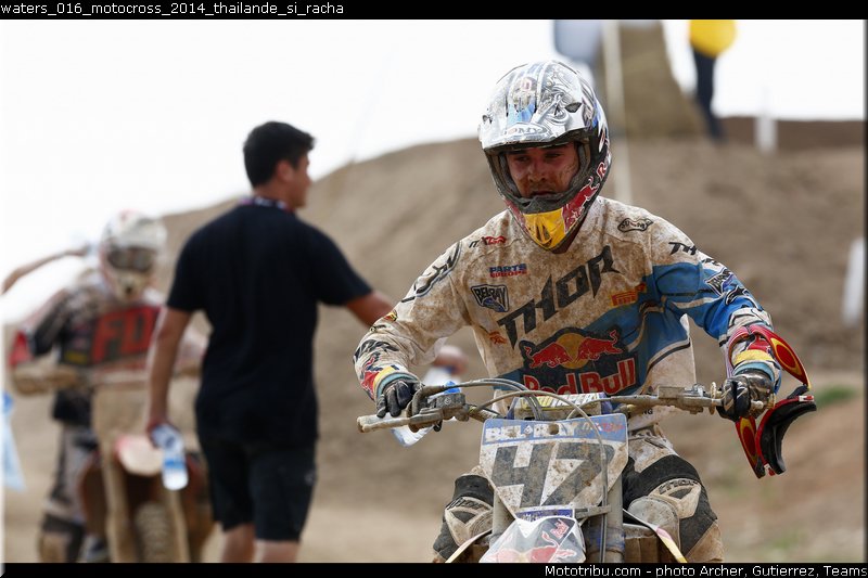 waters_016_motocross_2014_thailande_si_racha