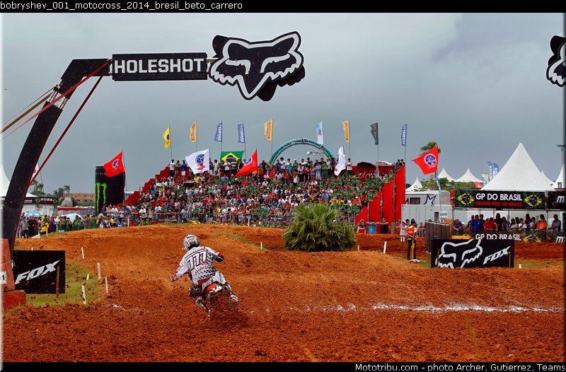 bobryshev_001_motocross_2014_bresil_beto_carrero