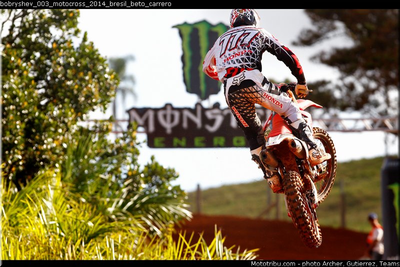 bobryshev_003_motocross_2014_bresil_beto_carrero