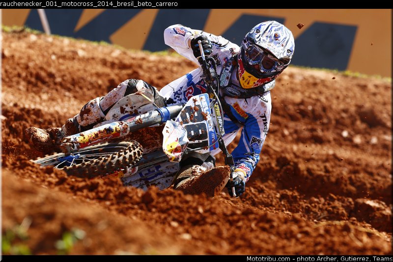 rauchenecker_001_motocross_2014_bresil_beto_carrero