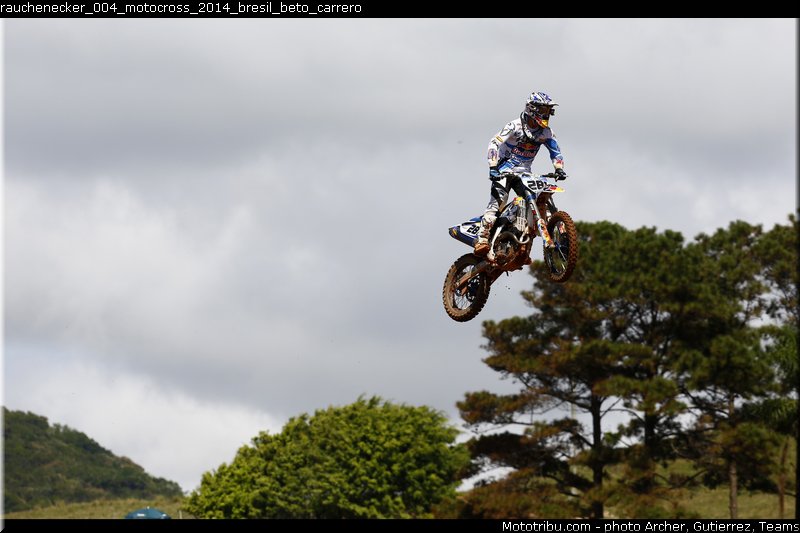 rauchenecker_004_motocross_2014_bresil_beto_carrero