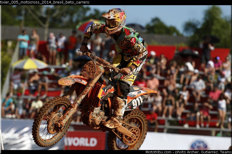 tixier_005_motocross_2014_bresil_beto_carrero