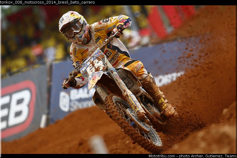 tonkov_008_motocross_2014_bresil_beto_carrero