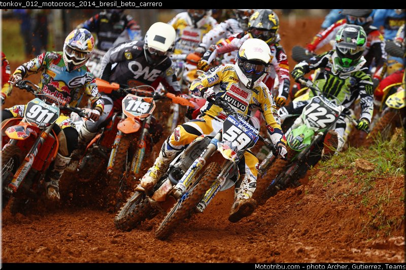 tonkov_012_motocross_2014_bresil_beto_carrero