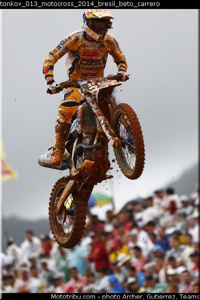 tonkov_013_motocross_2014_bresil_beto_carrero
