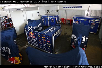 ambiance_010_motocross_2014_bresil_beto_carrero.jpg
