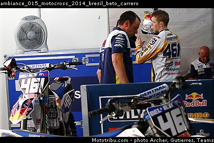 ambiance_015_motocross_2014_bresil_beto_carrero.jpg